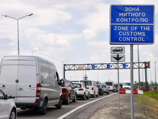 Черги на кордоні з Польщею у Львівській області 27 липня