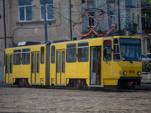 Два трамваї у Львові тимчасово змінять кінцеву зупинку